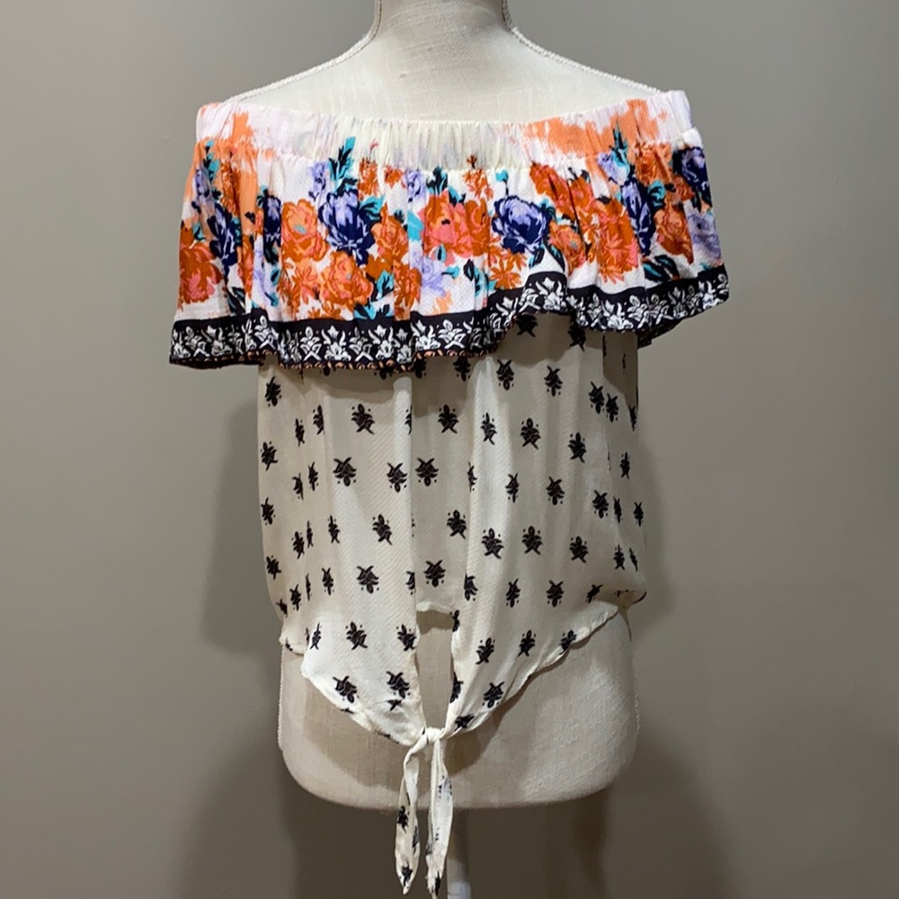 Altar’d State Floral Off the Shoulder Top Size M